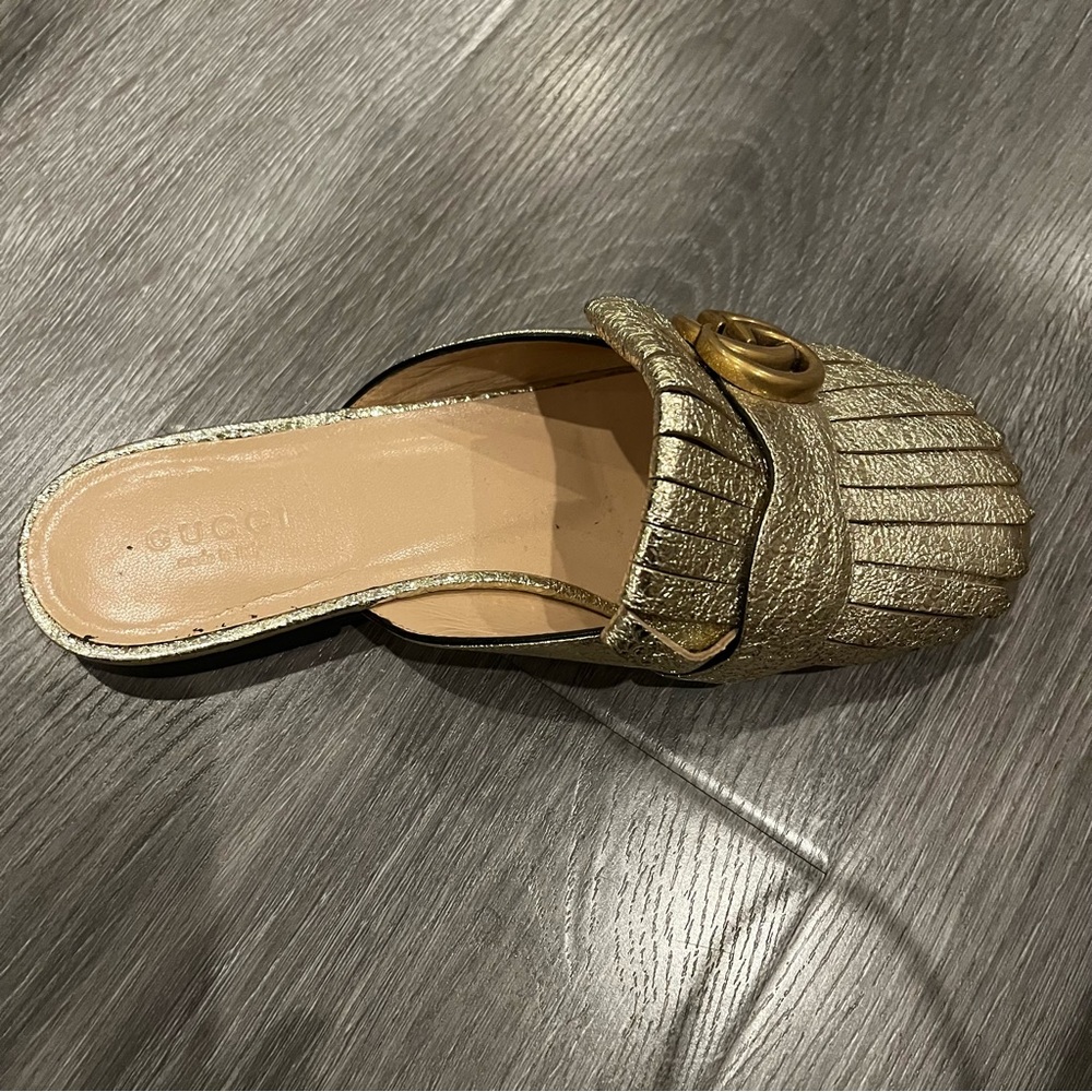 Gucci mule, gold flat